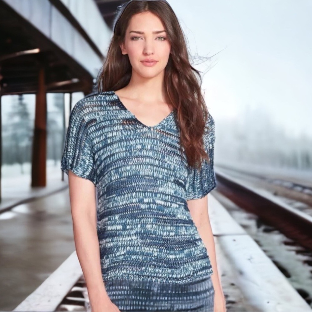 $268 Eileen Fisher Artisanal Top Medium 10 12 Blue Vintage Italian Yarn NWT